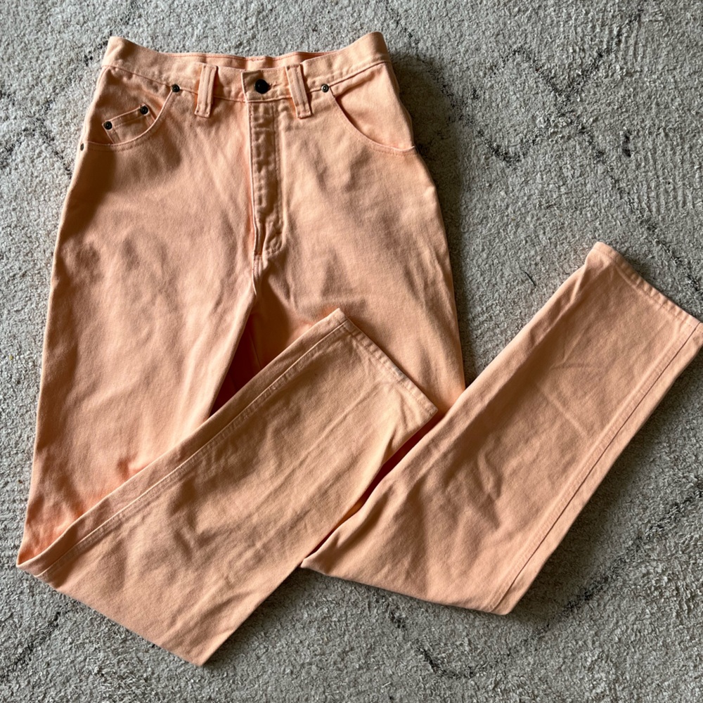 Peach vintage Wrangler high waisted 11/12x34